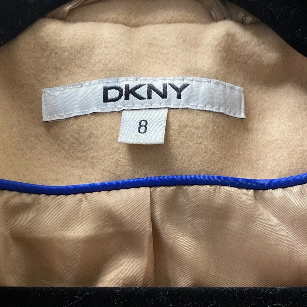 DKNY Tan Double-Breasted Trench Coat - Picture 3 of 5